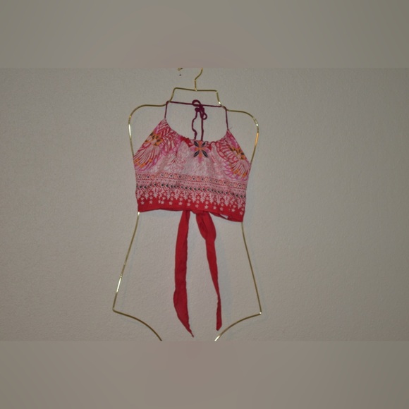 Guess halter open back tied red pattern crop top - Picture 1 of 7
